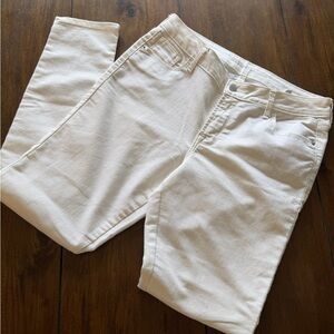 Old Navy White Denim Rockstar Jeans